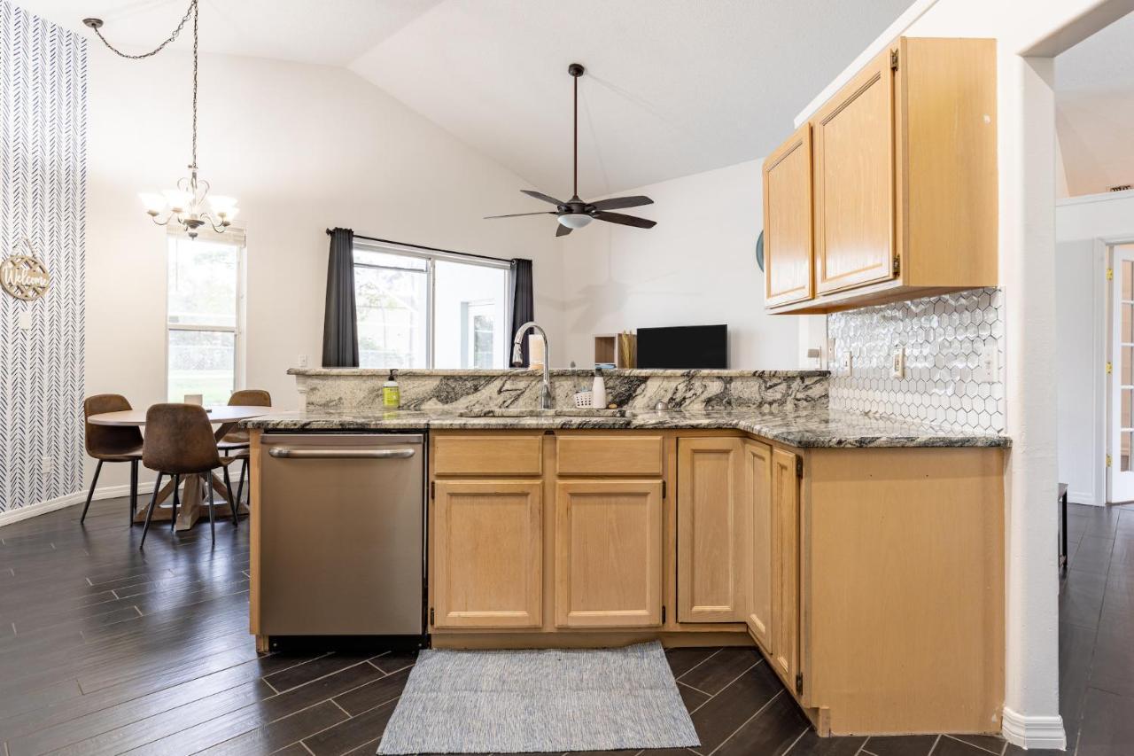 East Orlando Getaway - 3Br/2Bth - *Pool *Parking Villa Buitenkant foto
